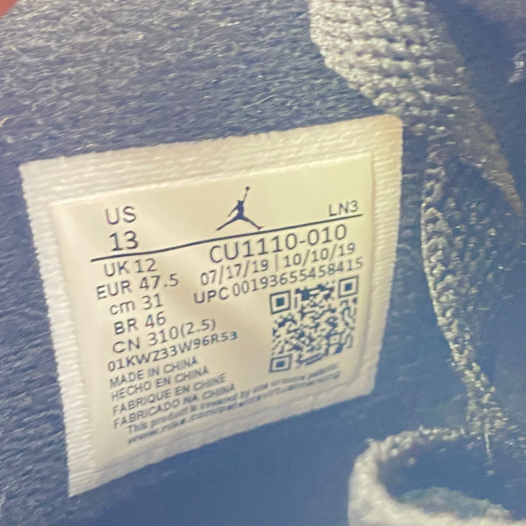 Air Jordan 4 Retro "Black Cat" 2020 Used Size 13