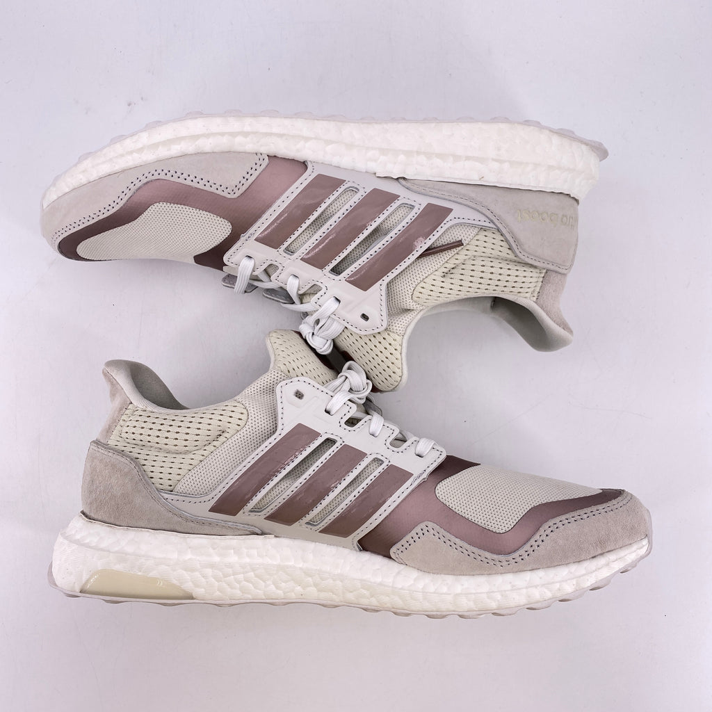 Adidas (W) Ultra Boost DNA "Orbit Grey"  Used Size 10W