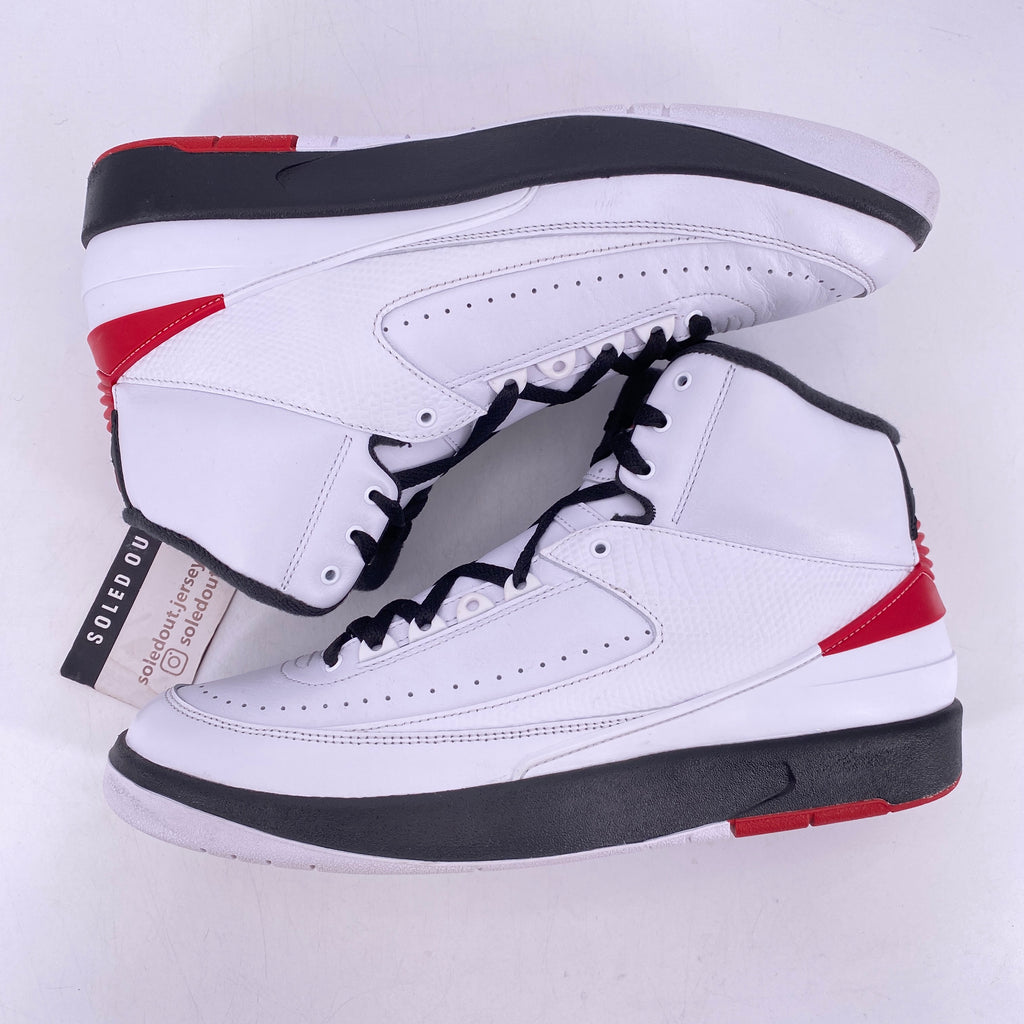 Air Jordan 2 Retro "Chicago" 2022 Used Size 12