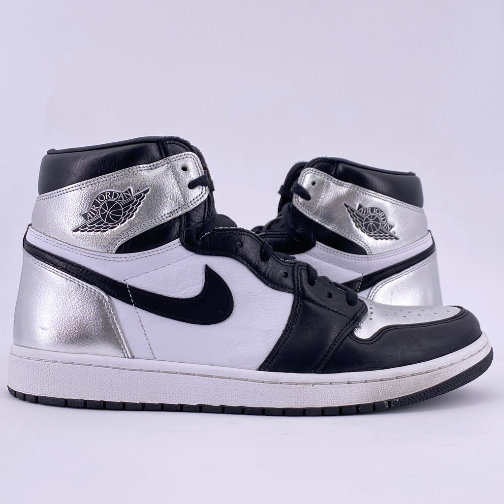 Air Jordan (W) 1 Retro High OG "Silver Toe" 2021 Used Size 14W