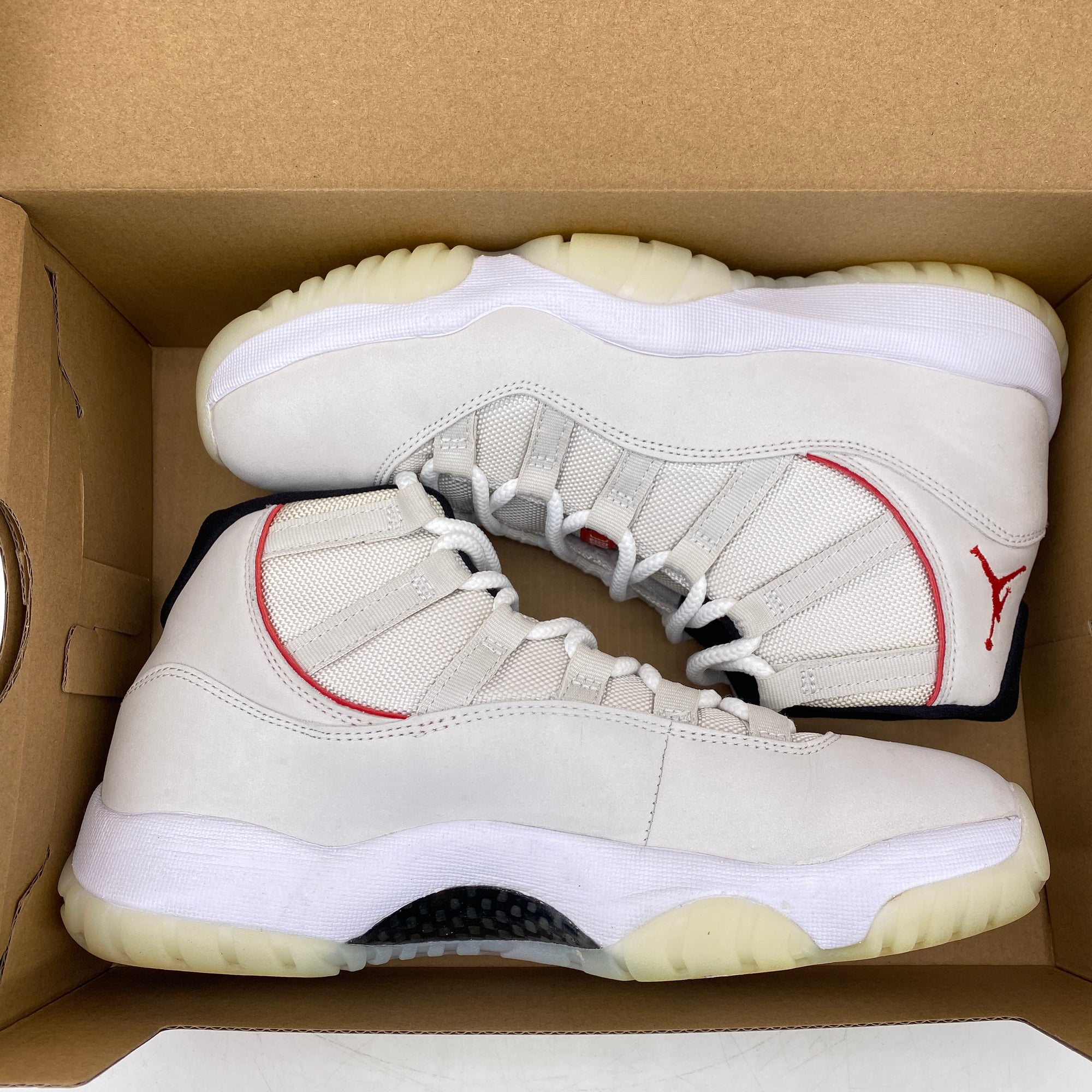 Air Jordan 11 Retro &quot;Platinum Tint&quot; 2018 Used Size 8.5