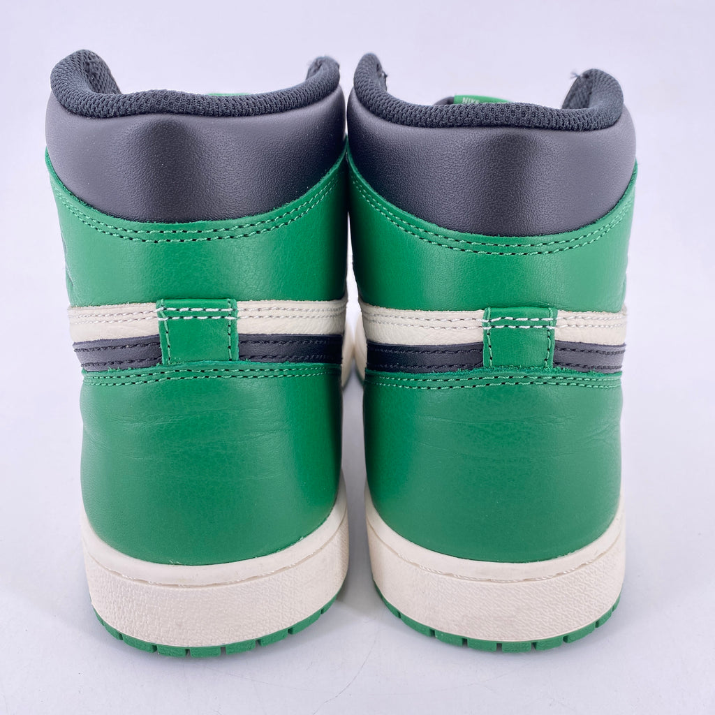 Air Jordan 1 Retro High OG "Pine Green" 2018 Used Size 8.5