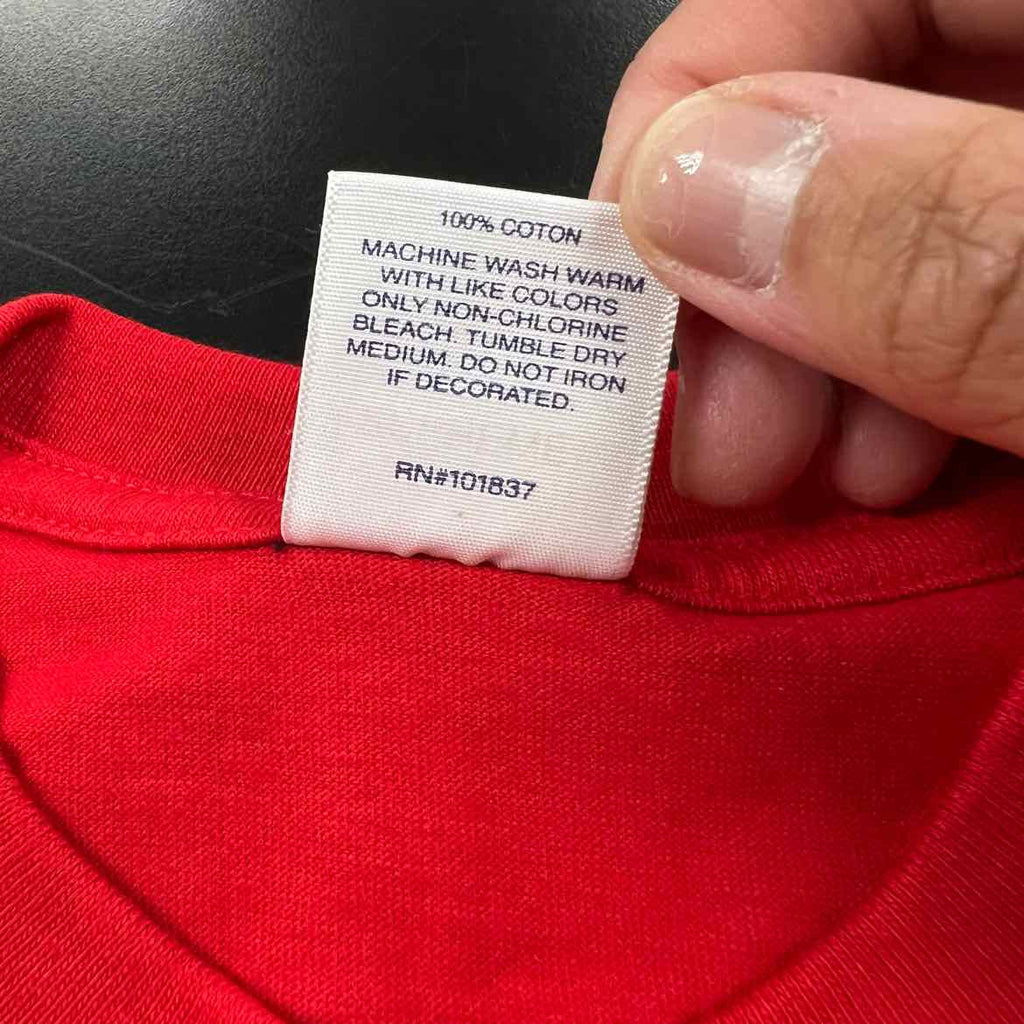 Supreme T-Shirt "MIDDLE FINGER TO THE WORLD" Red New Size S