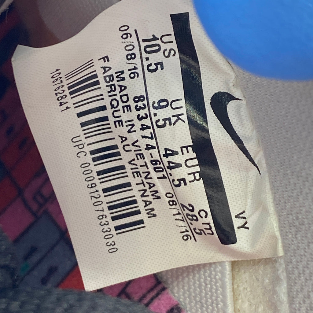 Nike SB Dunk Low "Pink Box" 2016 Used Size 10.5