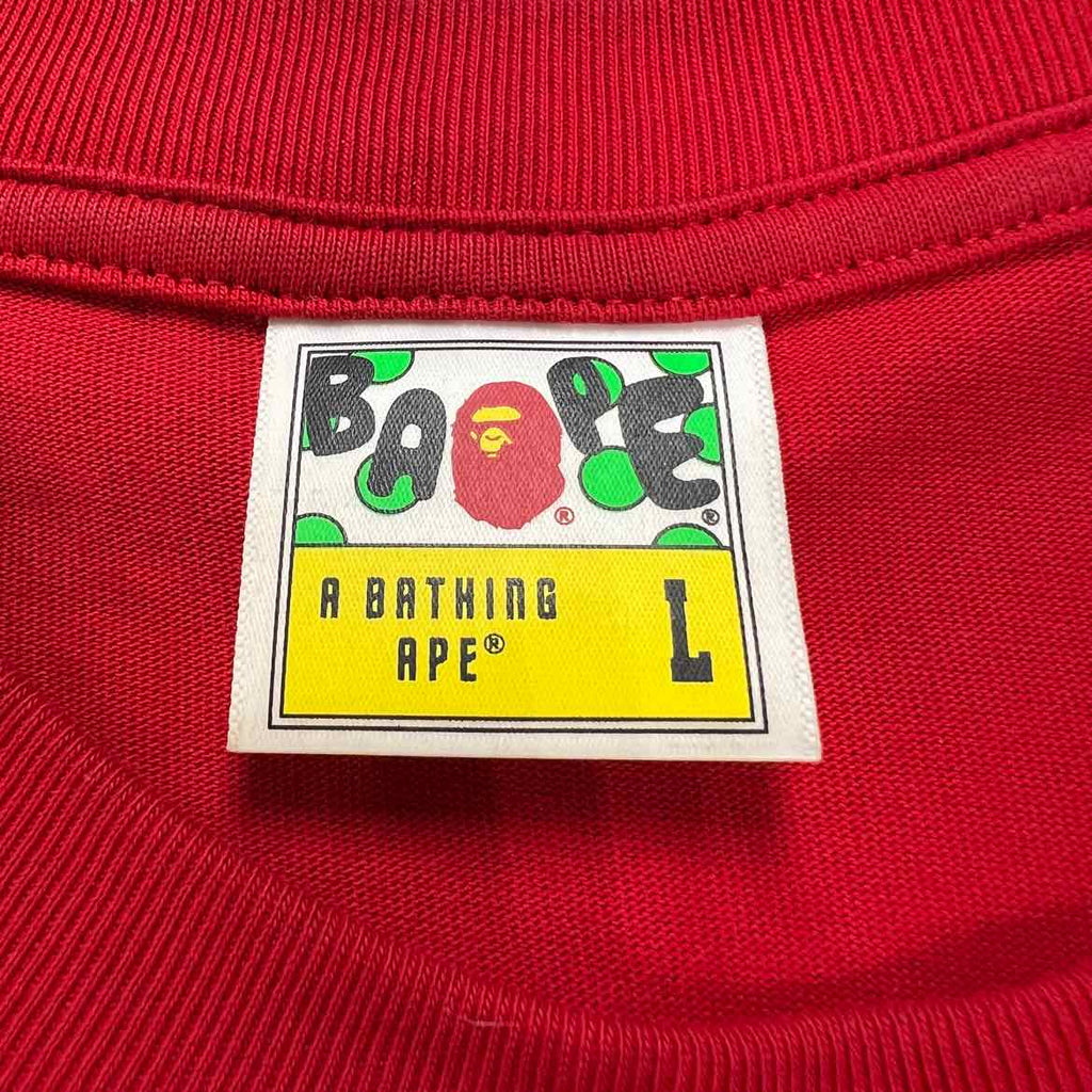 Bape T-Shirt "SLOGAN" Red Used Size L