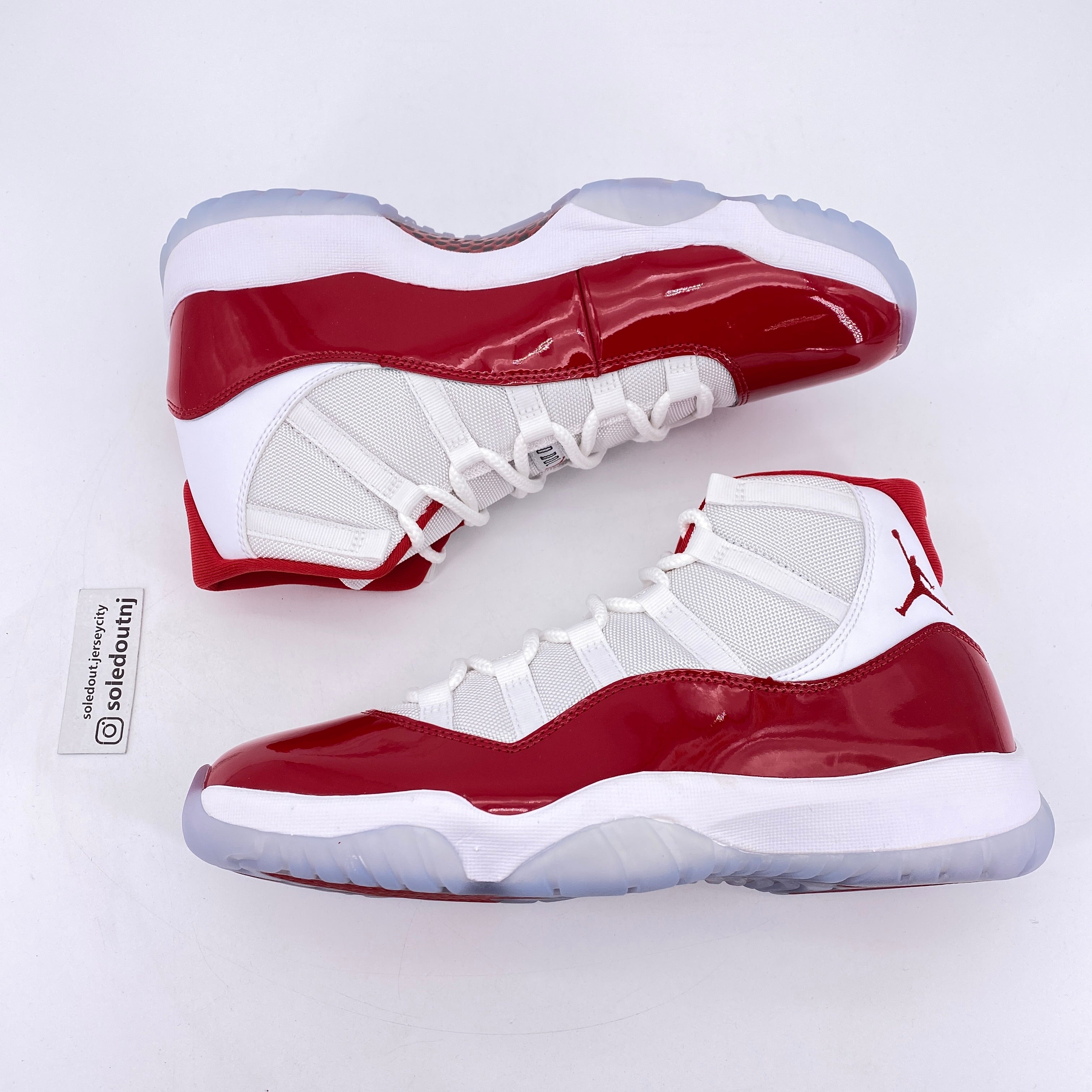 Air Jordan 11 store Low Cherry Size 7Y Wmn 8.5