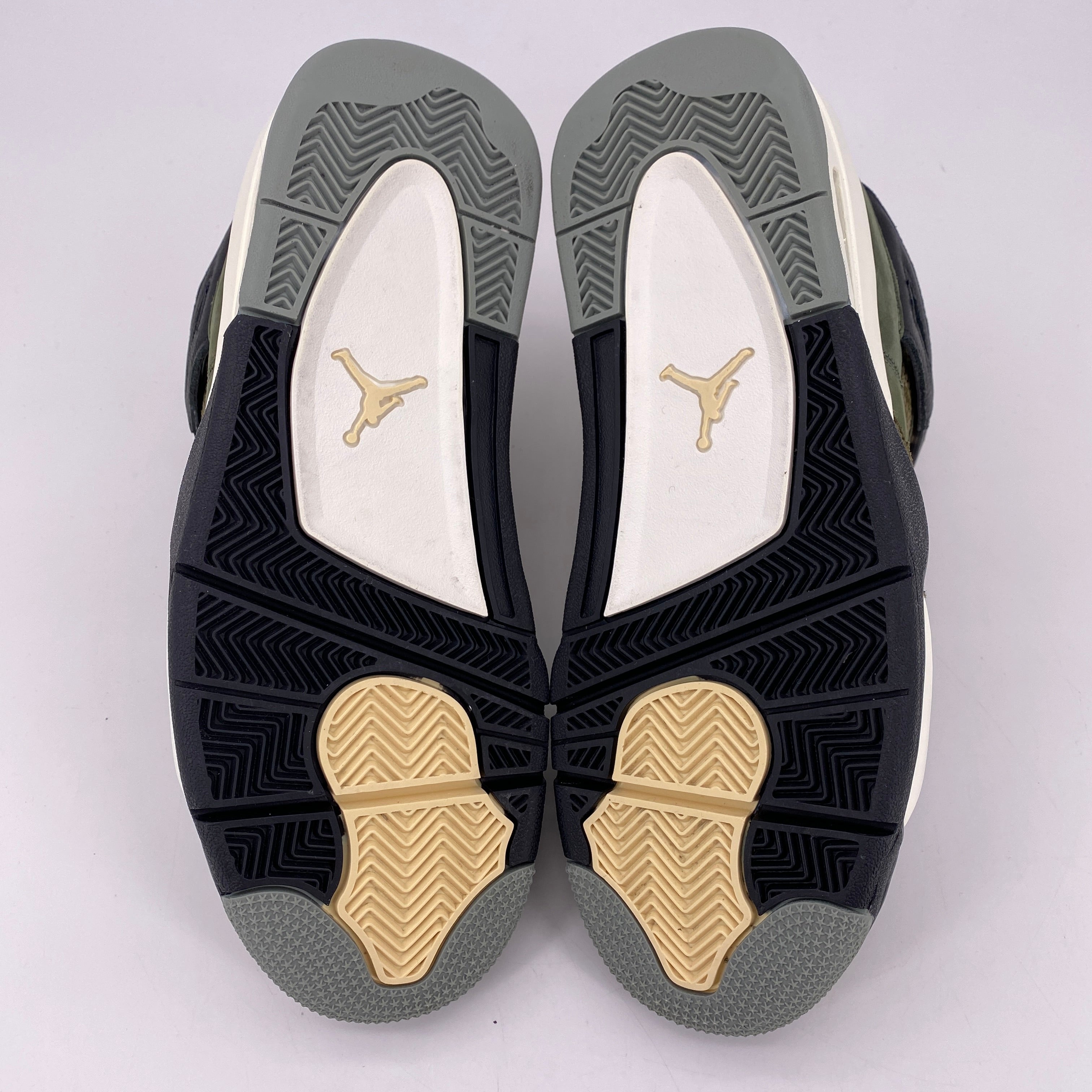 Air Jordan 4 Retro SE Craft "Medium Olive" 2023 Used Size 8.5