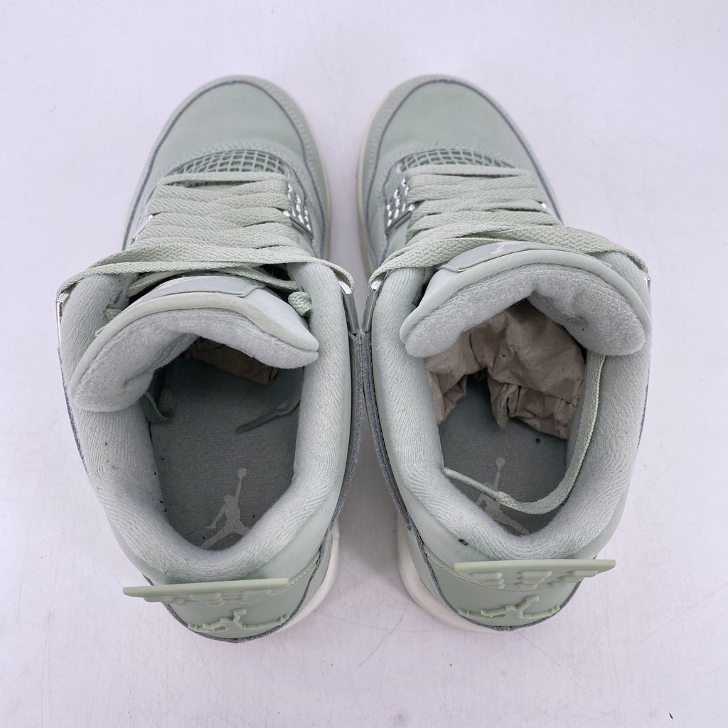Air Jordan (W) 4 Retro "Seafoam" 2025 Used Size 6.5W