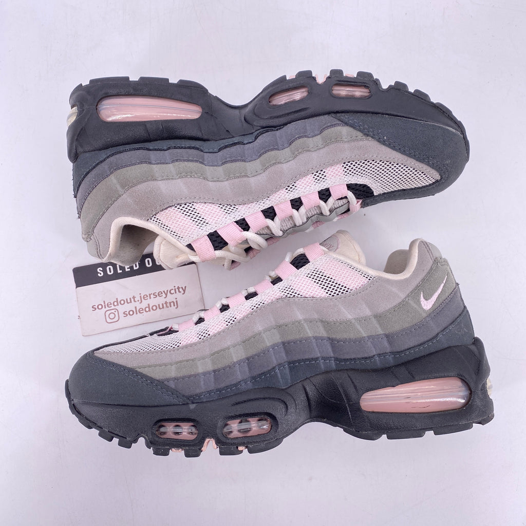 Nike (W) Air Max 95 "Pink Foam" 2025 Used Size 7W