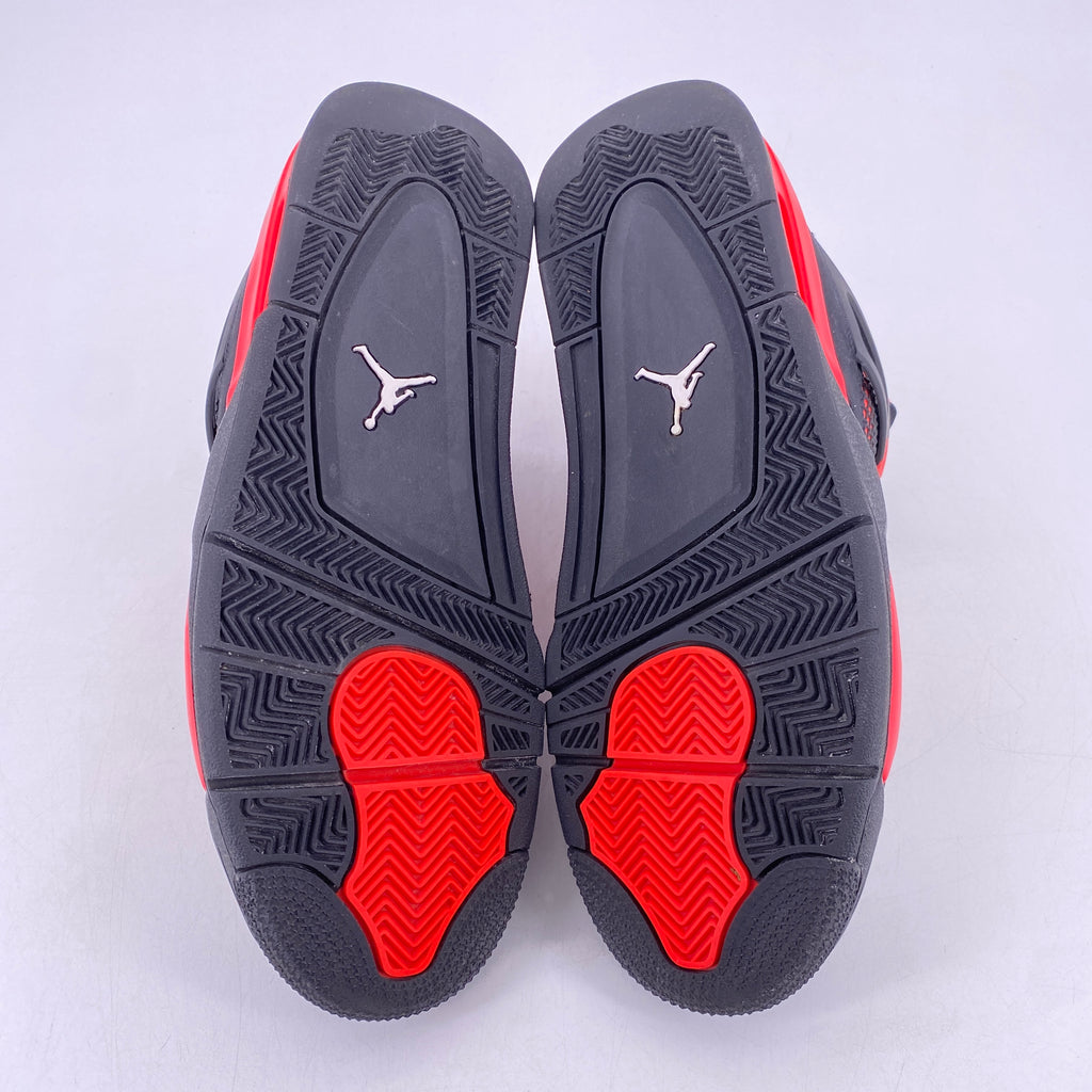 Air Jordan 4 Retro "Red Thunder" 2022 Used Size 11.5
