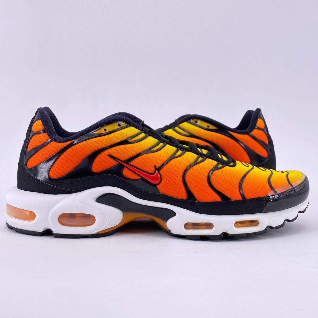 Nike Air Max Plus "Sunset" 2024 Used Size 13