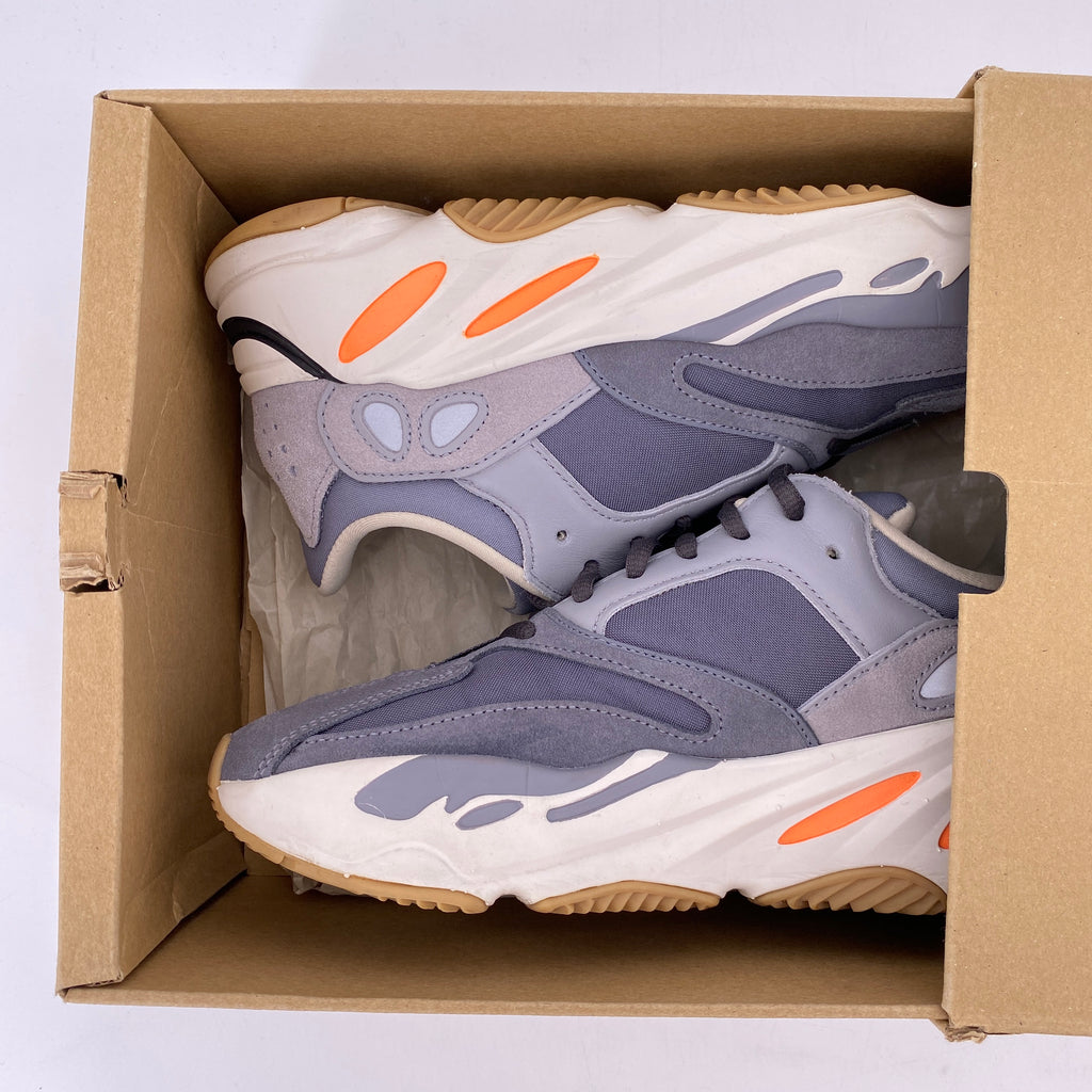 Yeezy 700 "Magnet" 2019 Used Size 7.5
