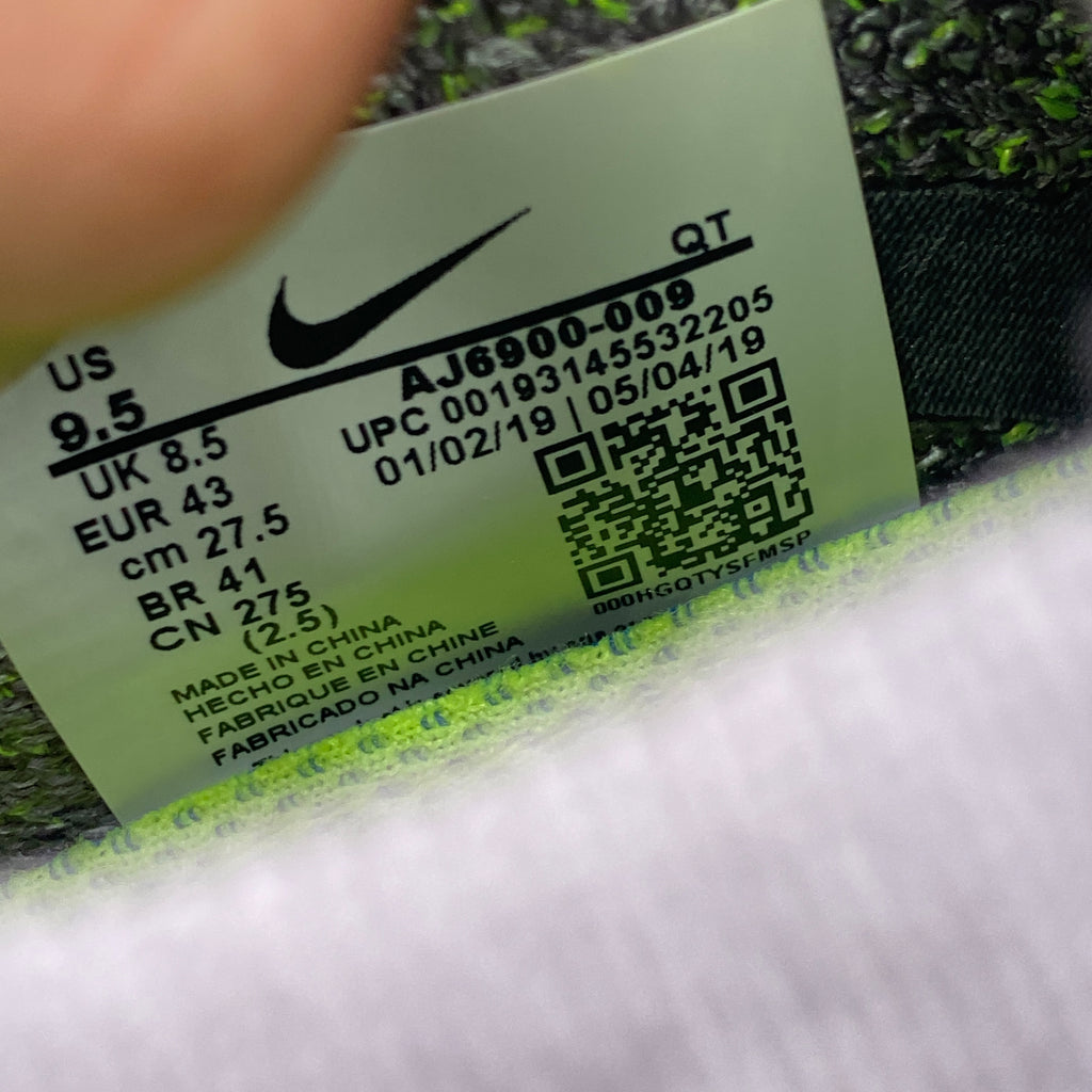 Nike Air Vapormax Flyknit "Gunsmoke Volt" 2019 Used Size 9.5