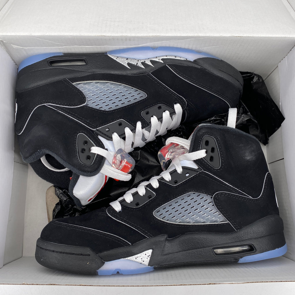 Air Jordan (GS) 5 Retro "Black Metallic Reimagined" 2025 Used Size 5.5Y