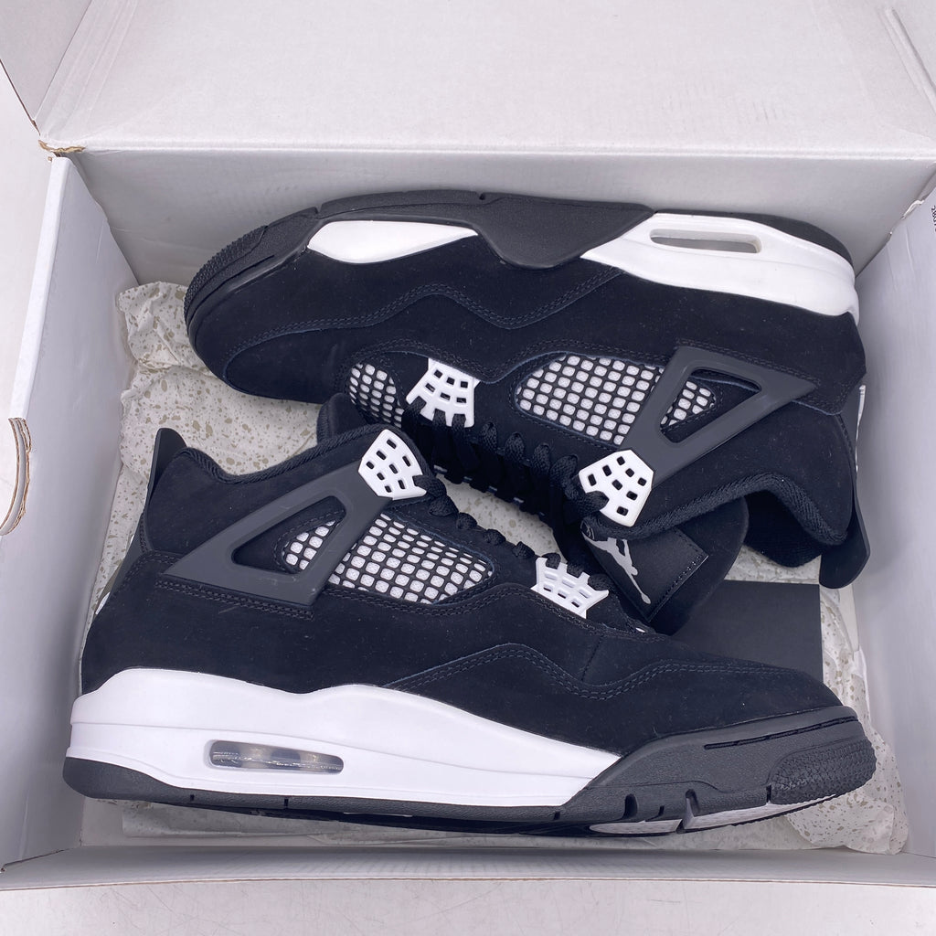 Air Jordan 4 Retro "White Thunder" 2024 Used Size 9.5