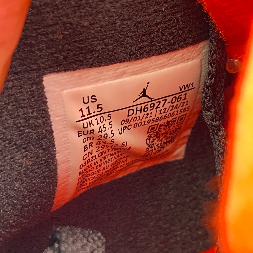 Air Jordan 4 Retro "Infrared" 2022 Used Size 11.5