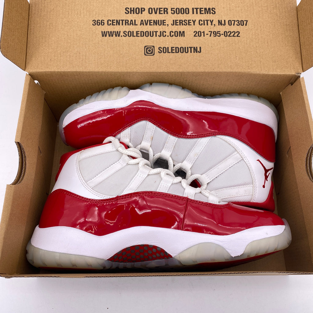 Air Jordan 11 Retro "Cherry" 2022 Used Size 10