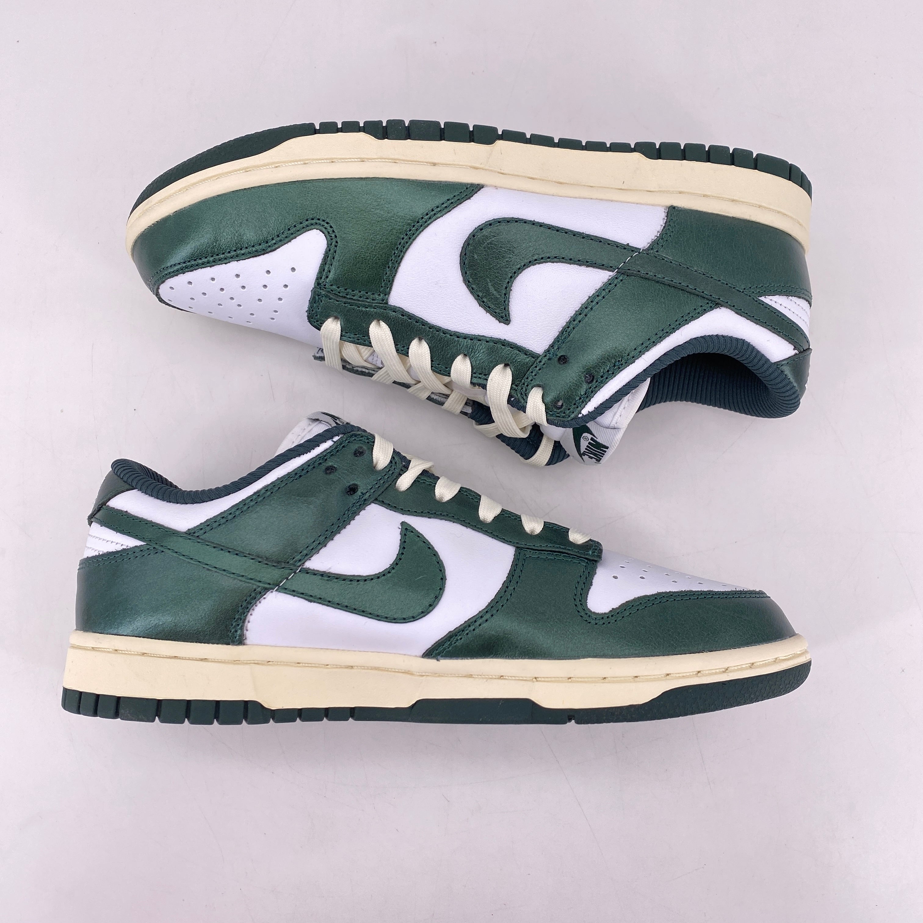 Nike (W) Dunk Low &quot;Vintage Green&quot; 2022 New Size 8.5W