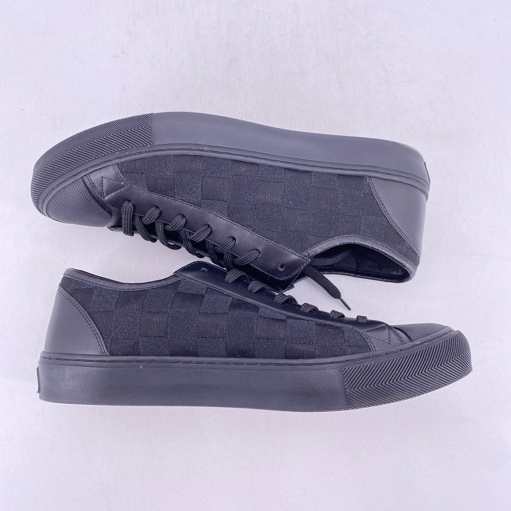 Louis Vuitton Low Top "Damier"  Used Size 6LV