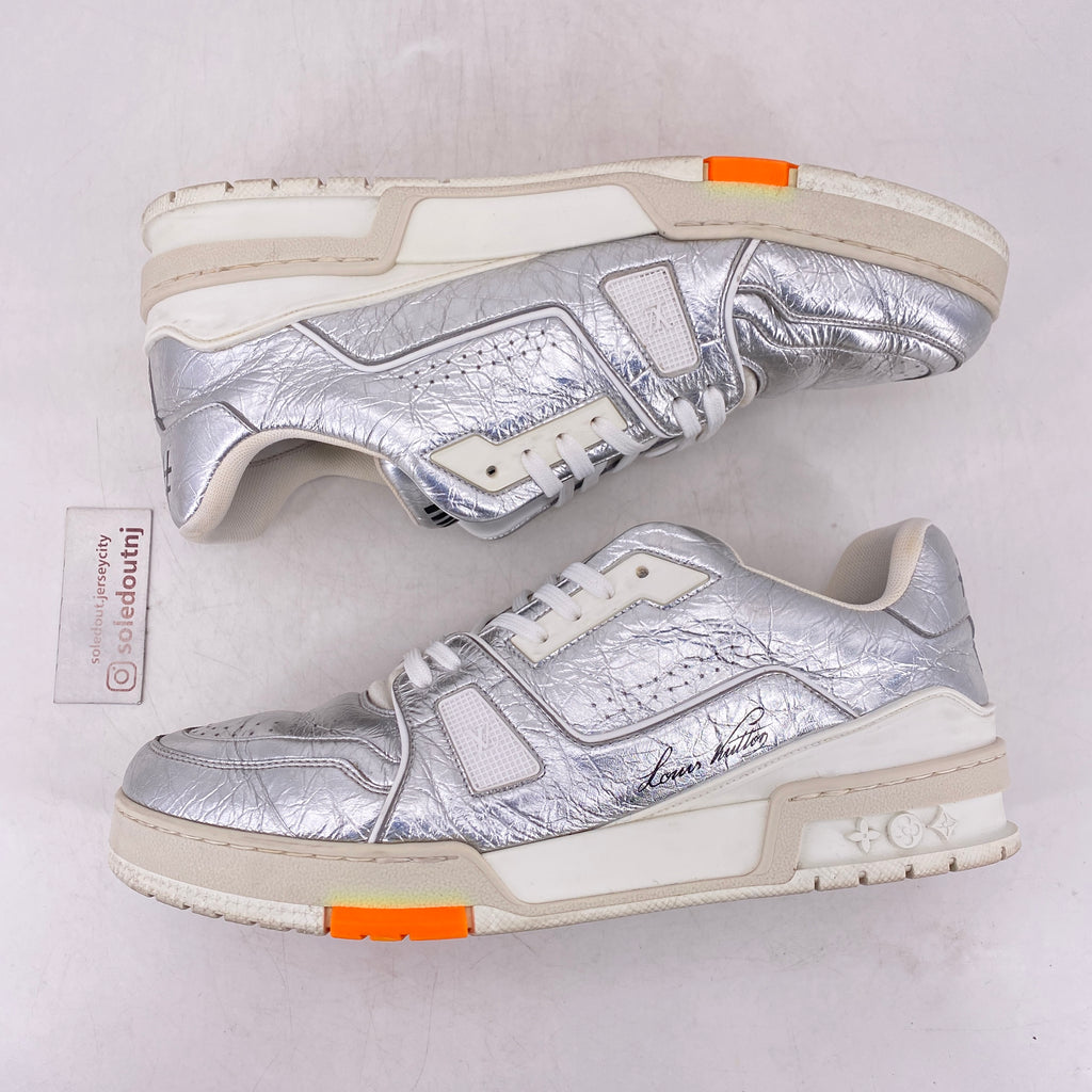 Louis Vuitton Trainer "Silver" 2020 Used Size 8.5LV