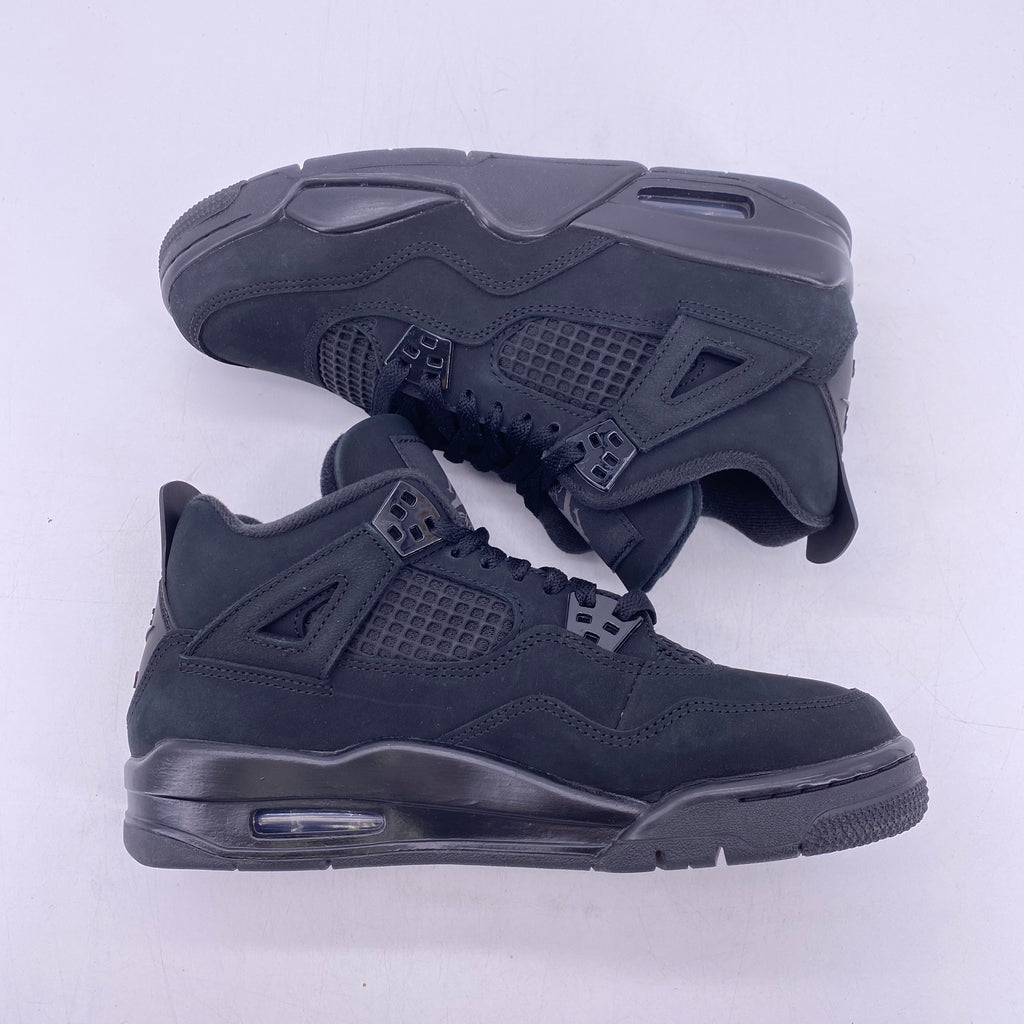 Air Jordan (GS) 4 Retro "Black Cat" 2025 Used Size 6.5Y