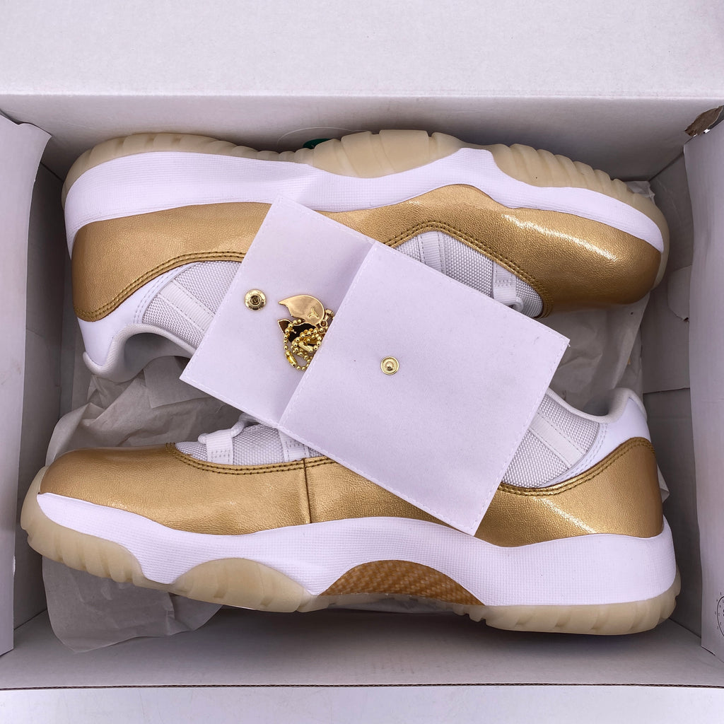 Air Jordan (W) 11 Retro Low "Mothers Day" 2026 Used Size 13.5W