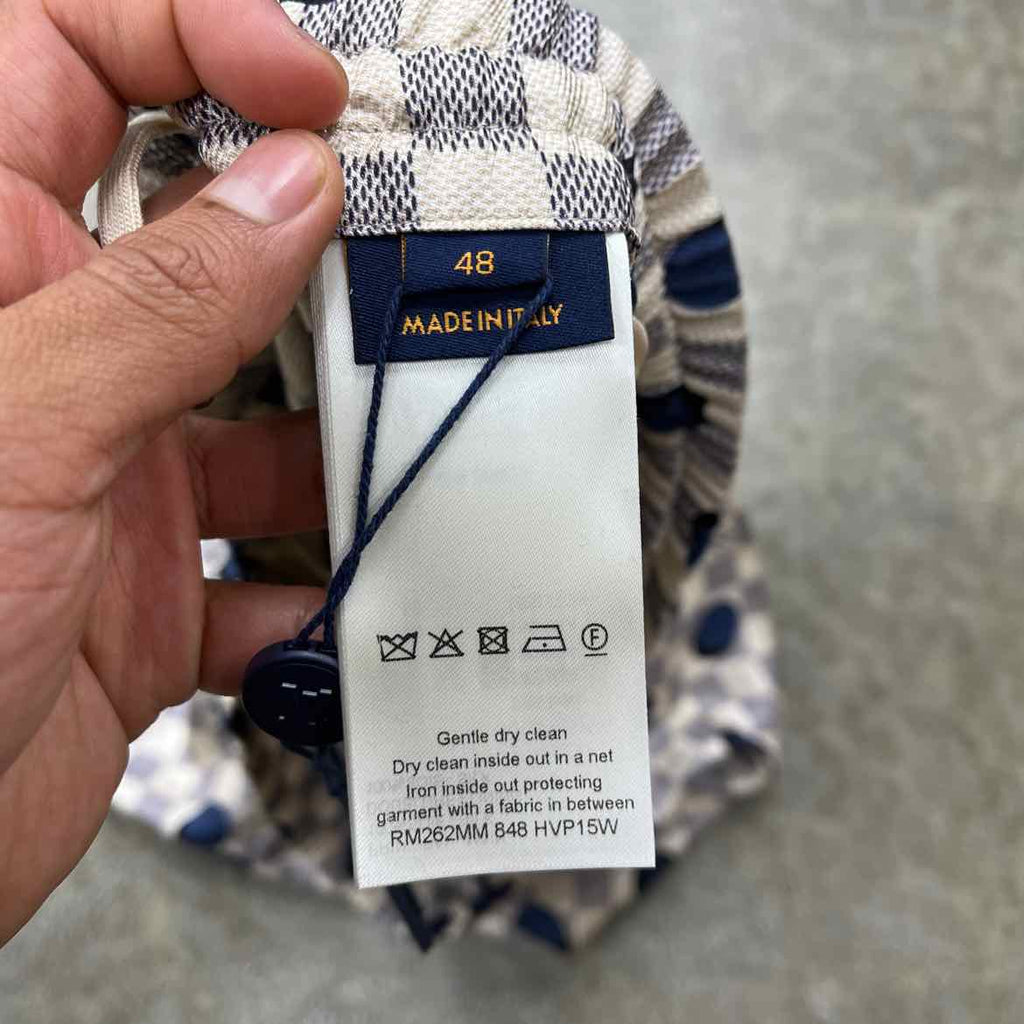 Louis Vuitton Shorts "DAMIER" White New Size 48