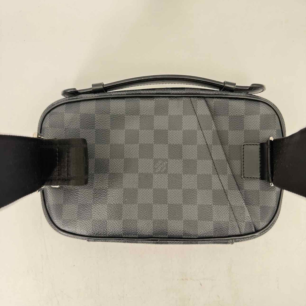 Louis Vuitton Crossbody "AMBLER DAMIER GRAPHITE" Used Black Size OS