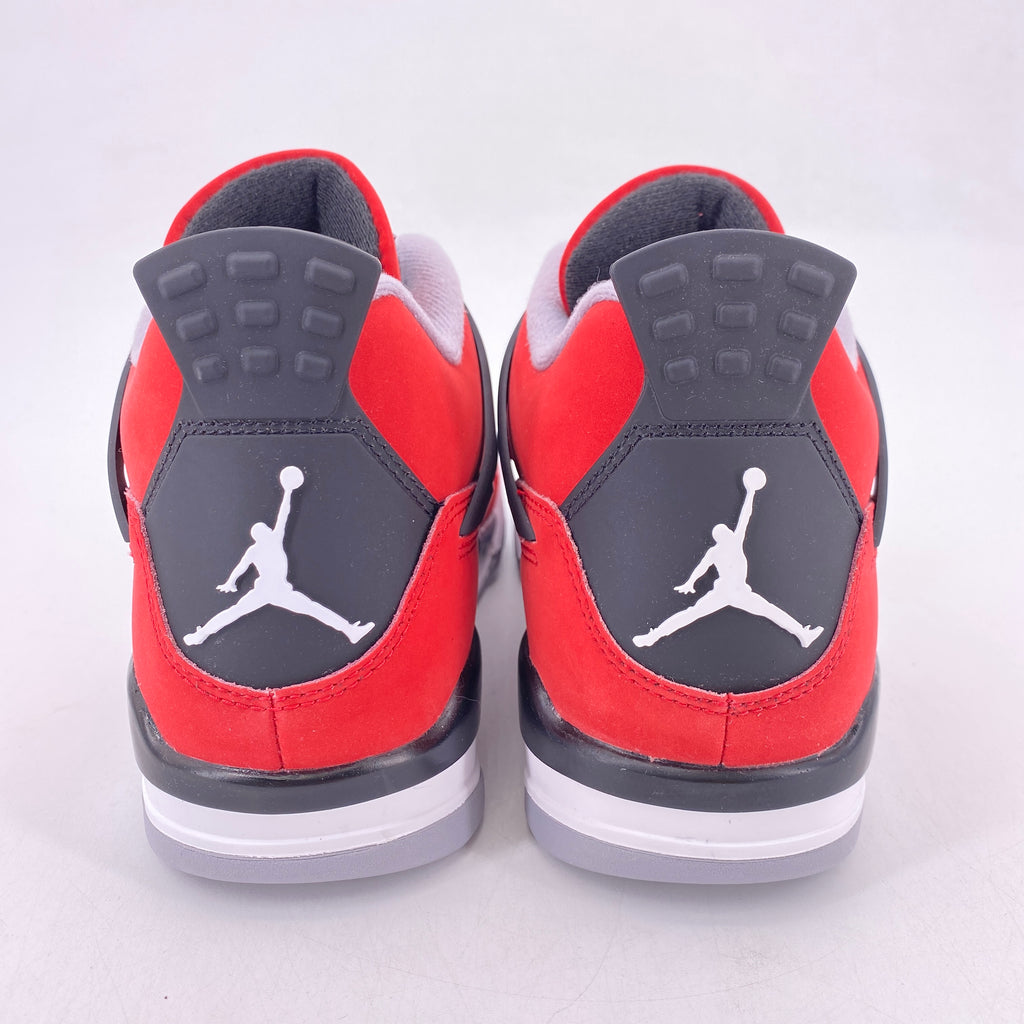 Air Jordan 4 Retro "Toro Bravo" 2026 New Size 8