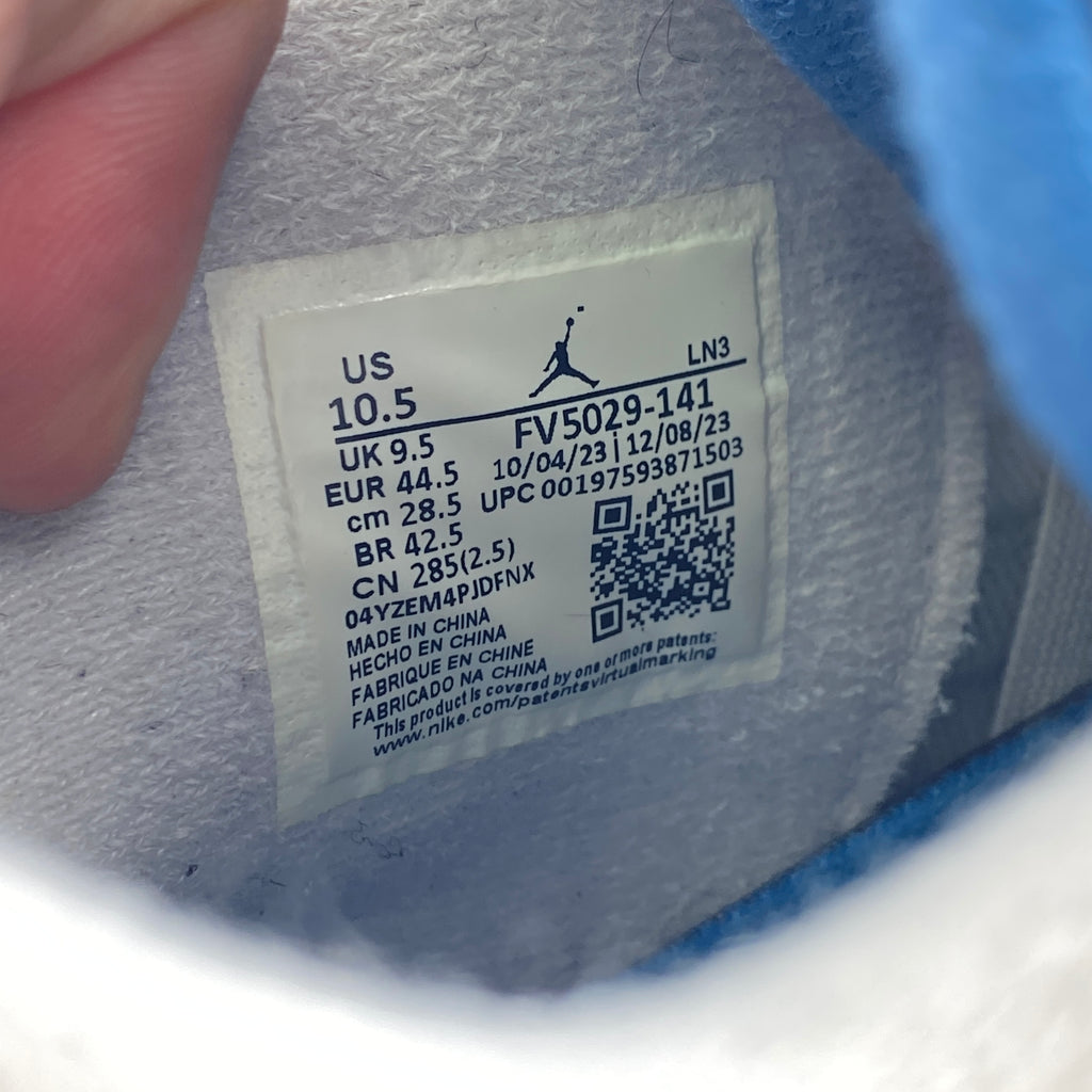 Air Jordan 4 Retro "Military Blue" 2023 Used Size 10.5