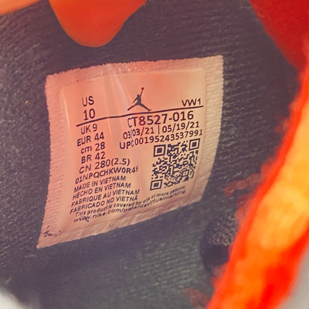 Air Jordan 4 Retro "Red Thunder" 2022 Used Size 10