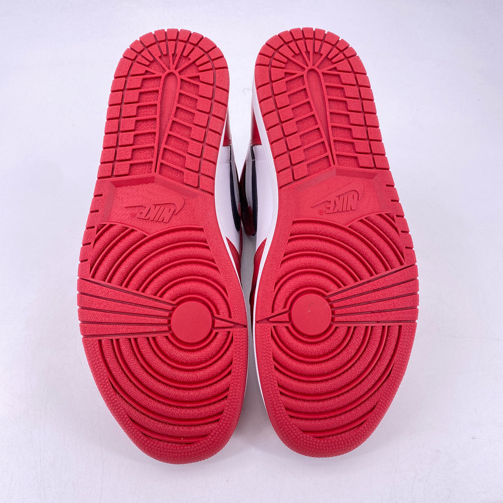 Air Jordan 1 Retro High OG "Chicago" 2015 New Size 11.5