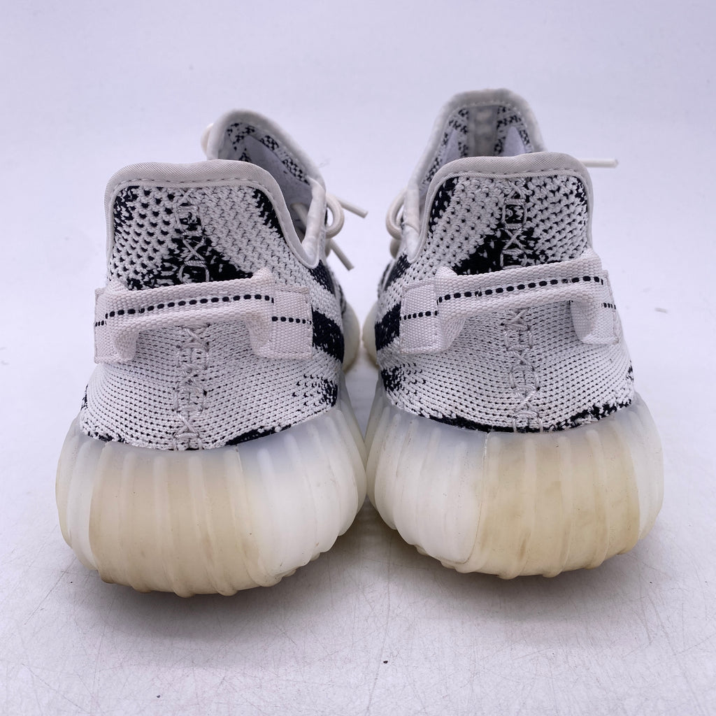 Yeezy 350 v2 "Zebra" 2017 Used Size 11