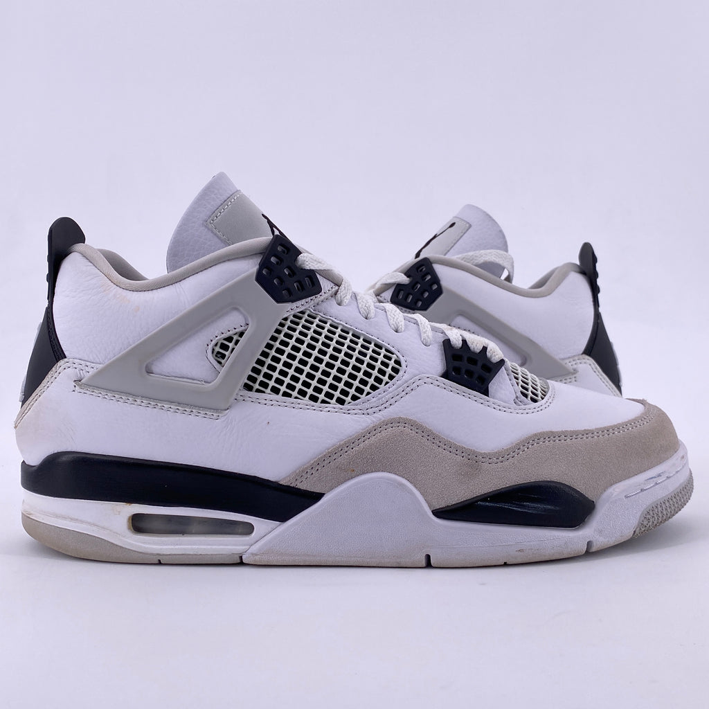 Air Jordan 4 Retro "Military Black" 2022 Used Size 12