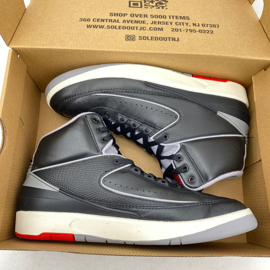 Air Jordan 2 Retro "Black Cement" 2023 Used Size 9.5