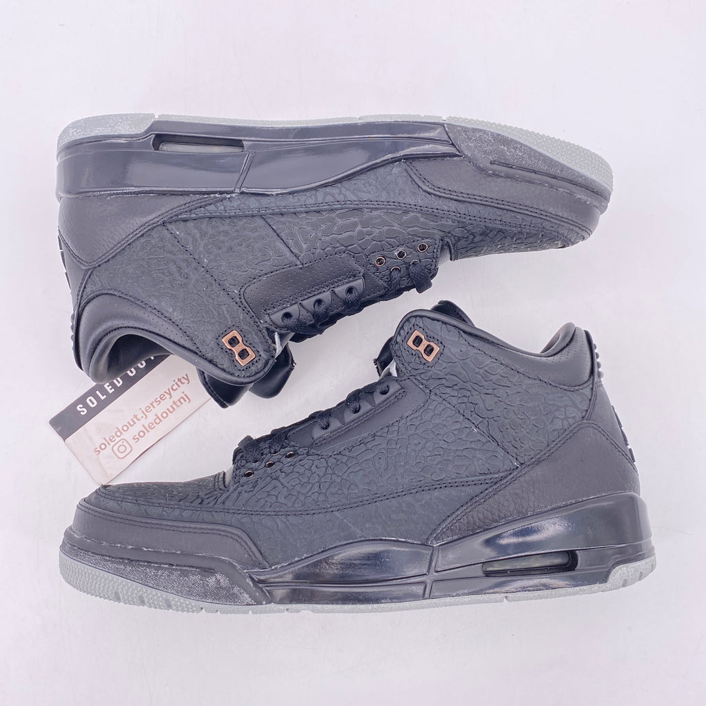 Air Jordan 3 Retro "Black Flip" 2011 Used Size 10.5