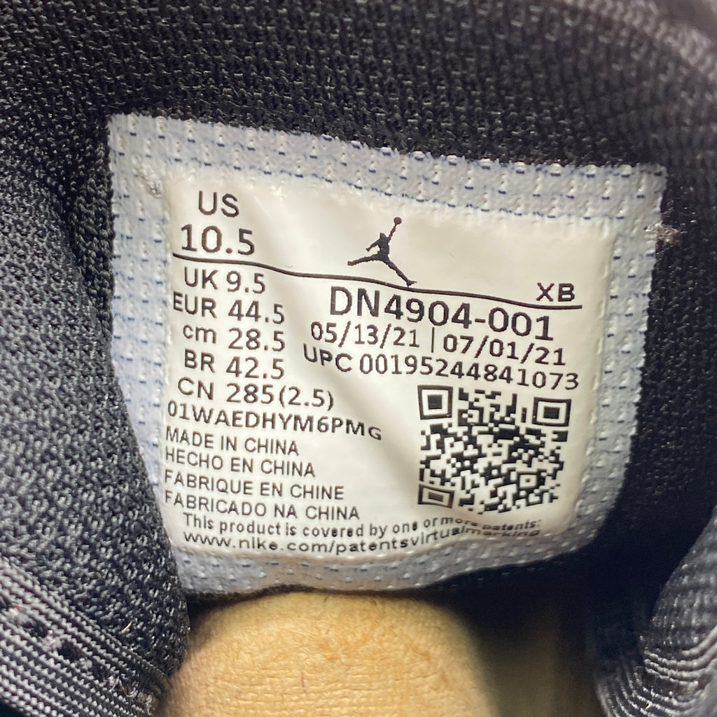 Air Jordan 1 Mid SE "Siempre Familia" 2021 New Size 10.5