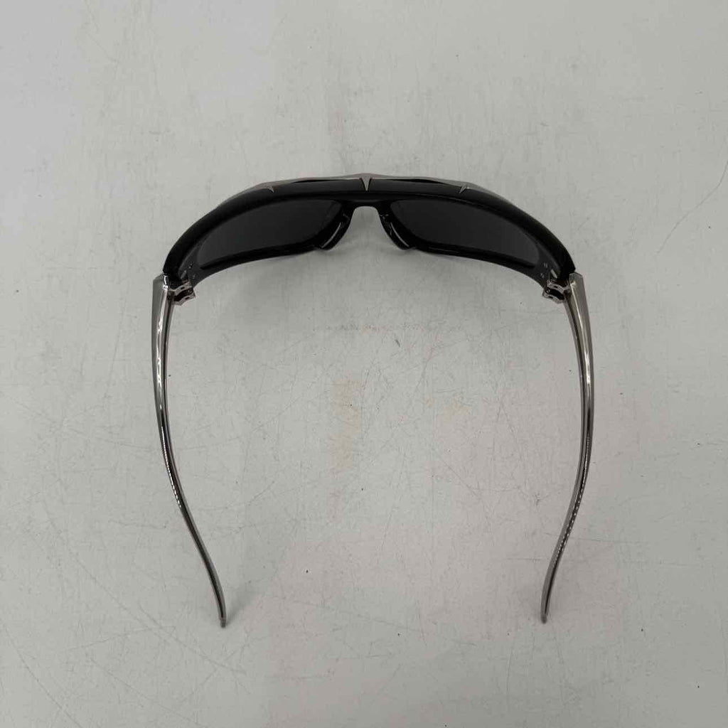 Gentle Monster Sunglasses "T2000 01" New Black Size OS