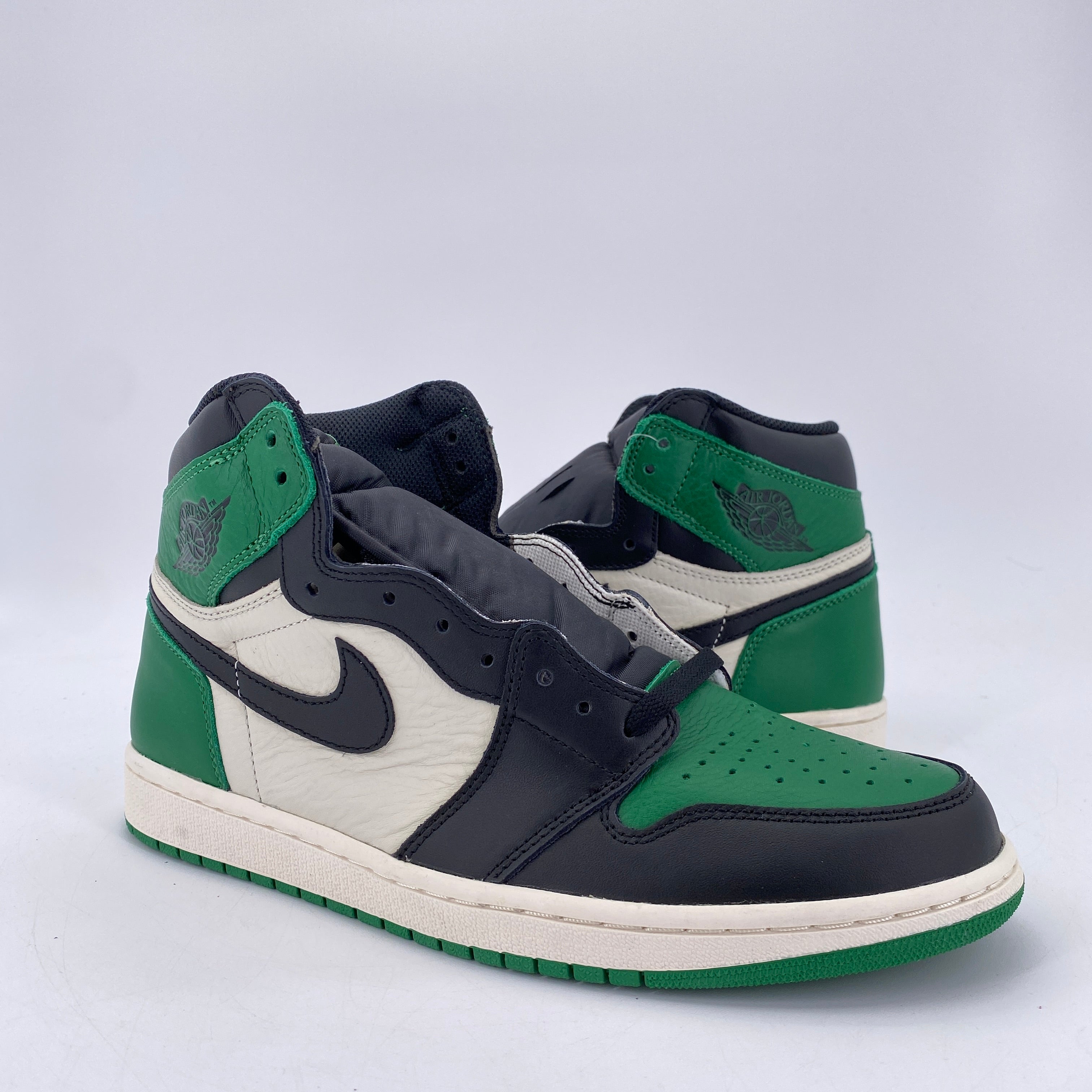 Air Jordan discount 1 Retro ‘Pine Green’