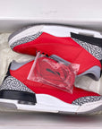 Air Jordan 3 Retro "Unite Fire Red" 2020 Used Size 7.5