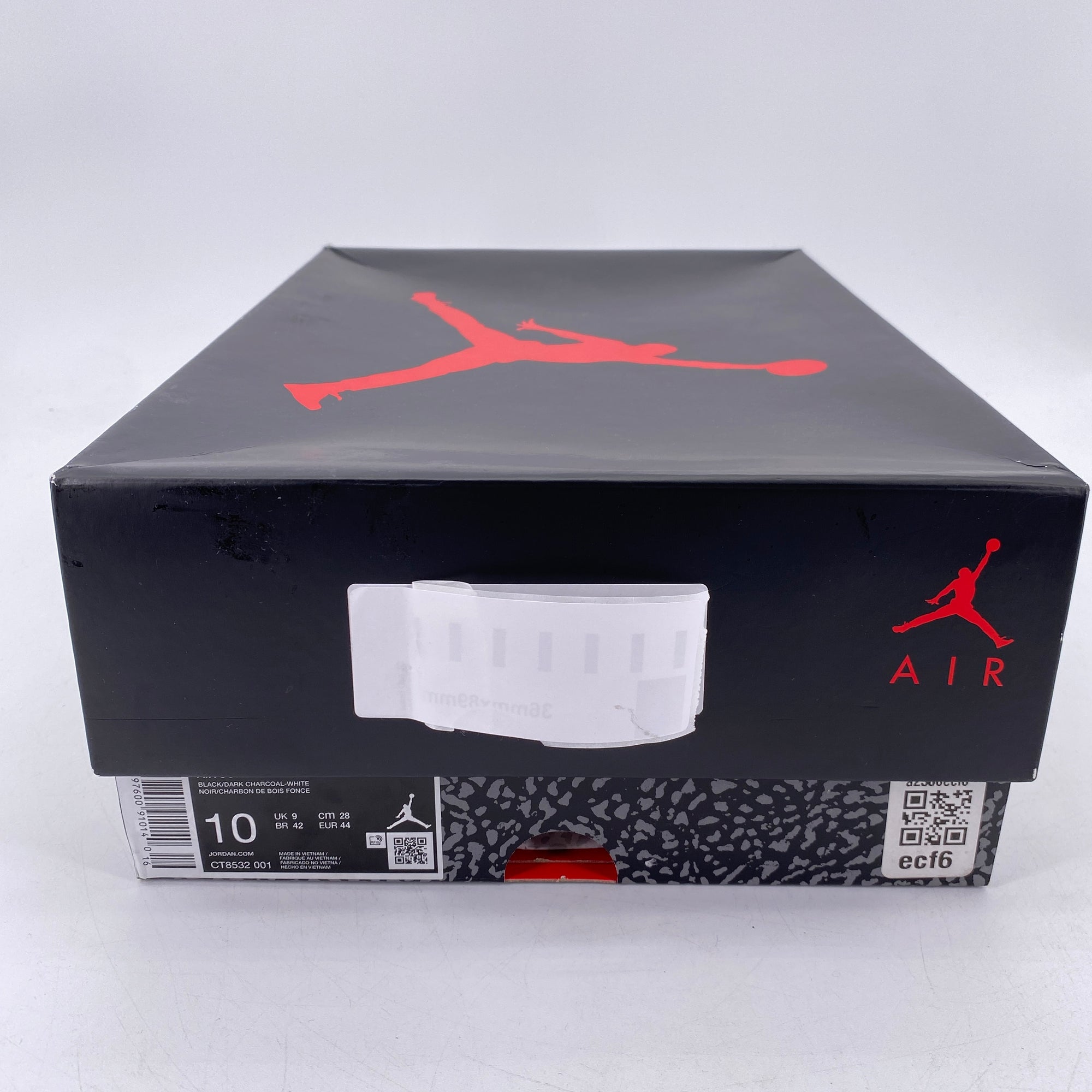 Air Jordan 3 Retro &quot;Black Cat&quot; 2025 Used Size 10