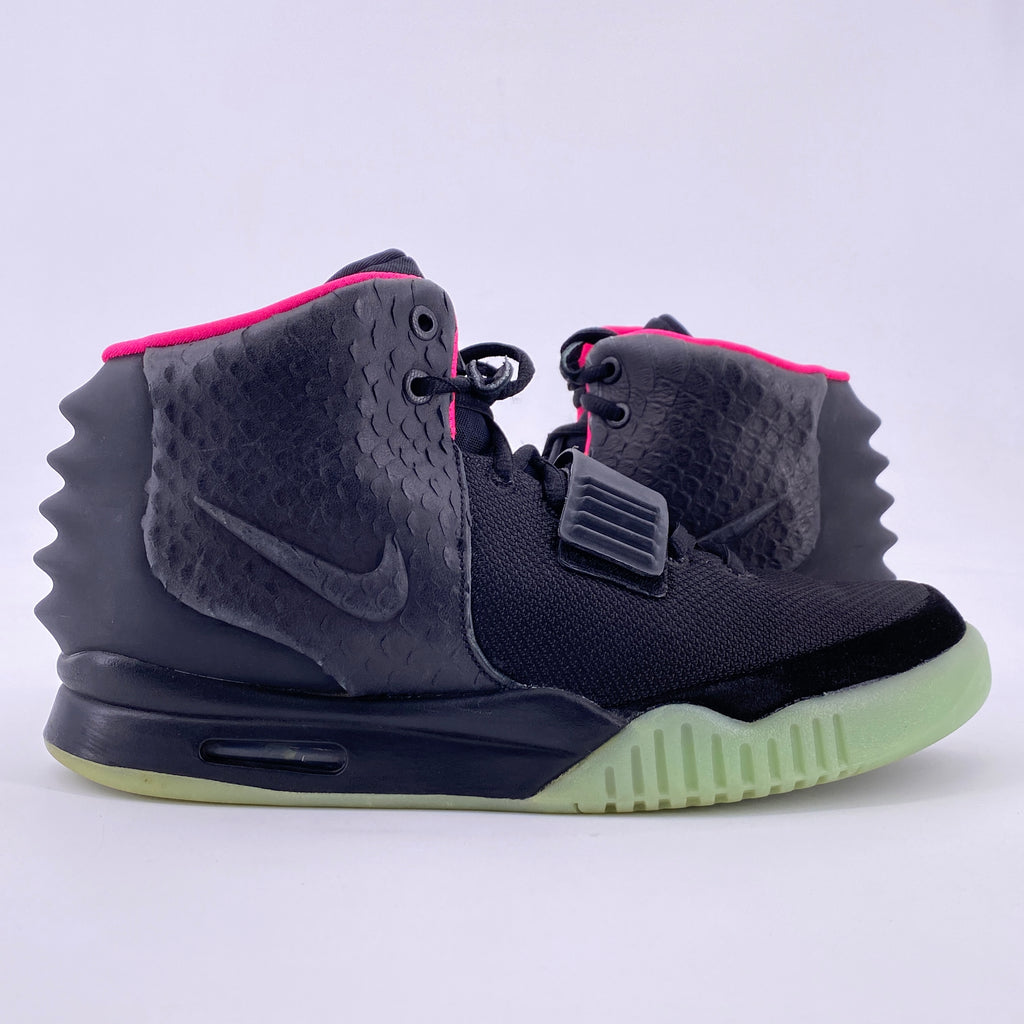 Nike Air Yeezy 2 NRG "Solar Red" 2012 Used Size 10.5