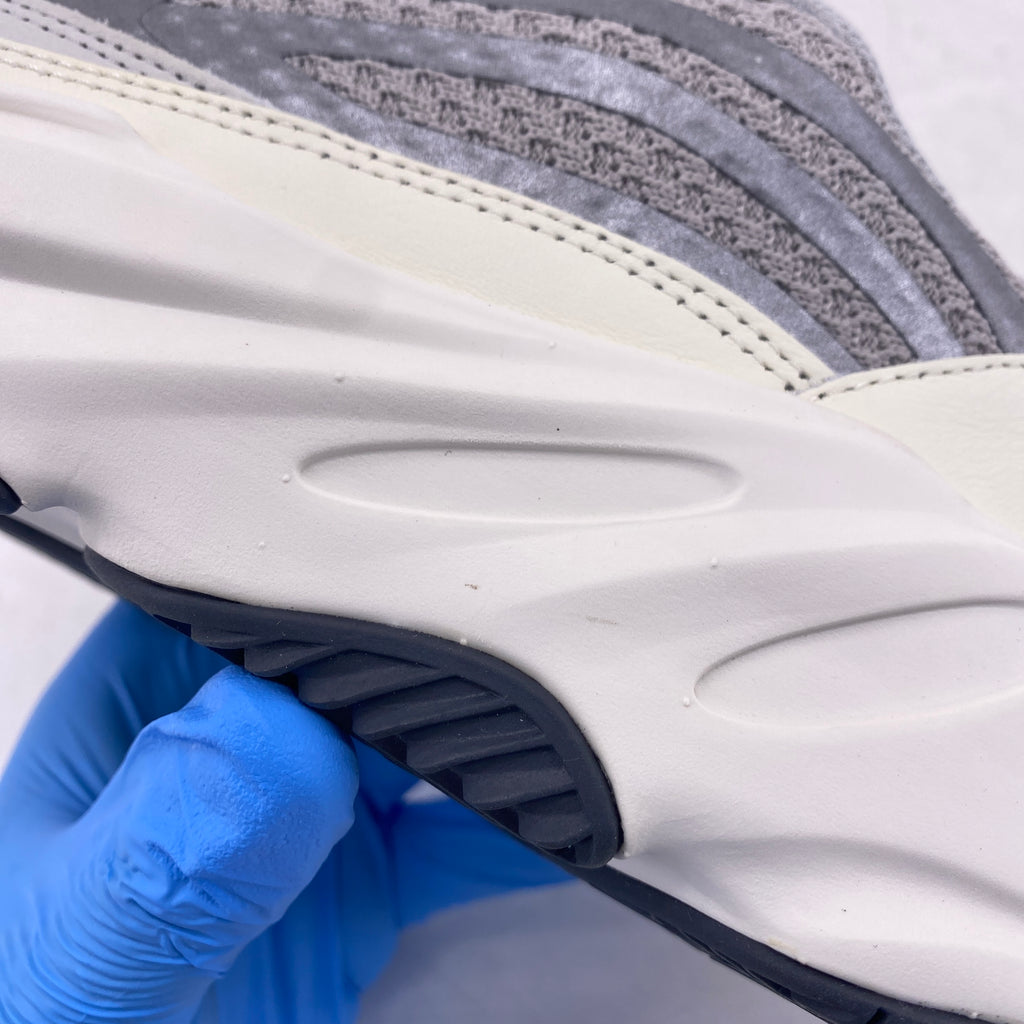 Yeezy 700 v2 "Static" 2021 New Size 7.5