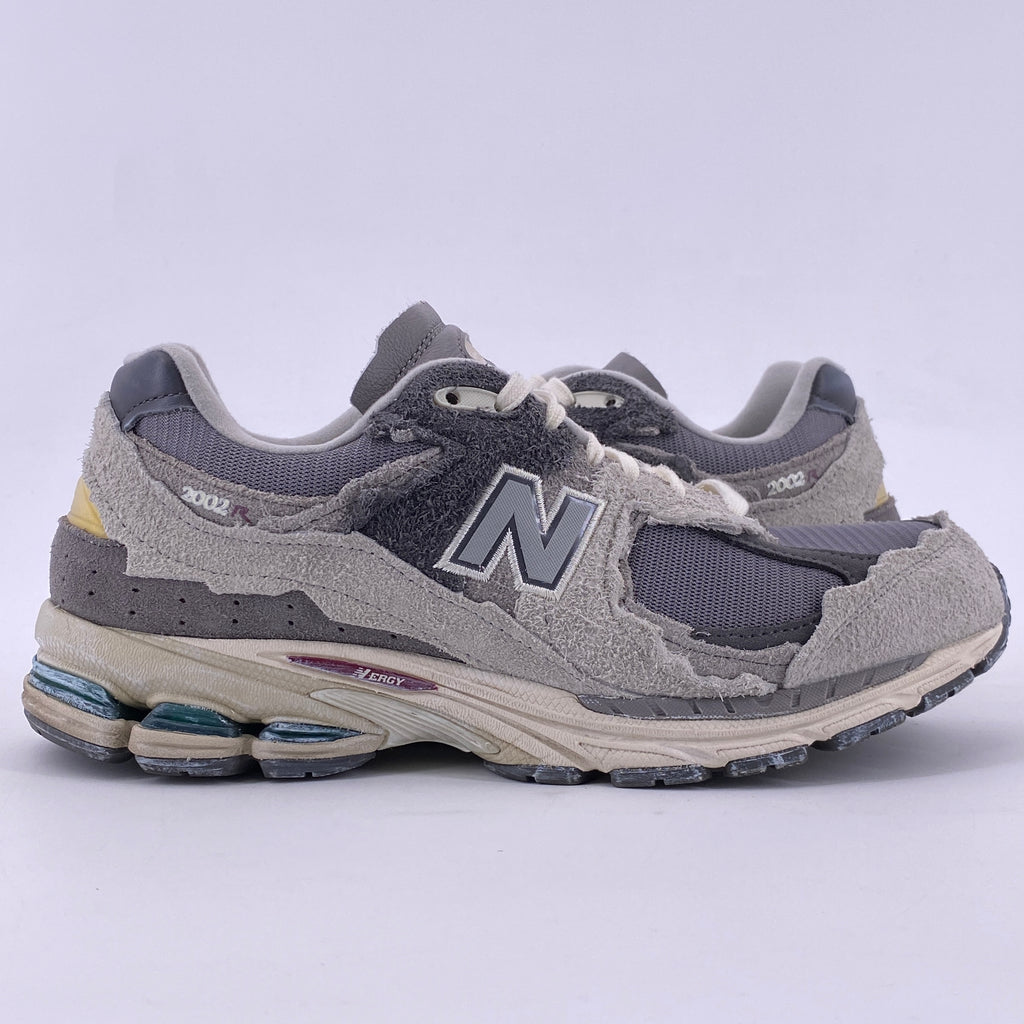 New Balance 2002R "Protection Pack Rain Cloud" 2021 Used Size 10.5