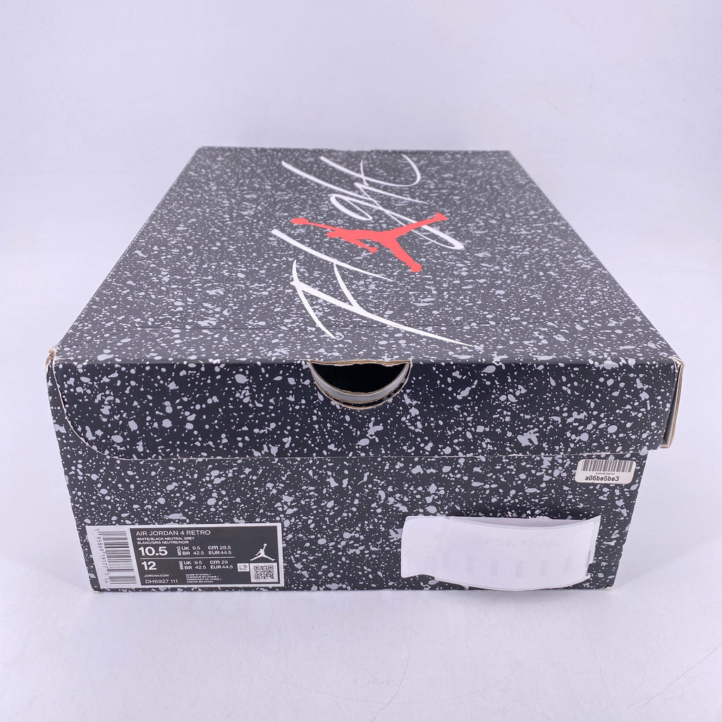 Air Jordan 4 Retro "Military Black" 2022 Used Size 10.5
