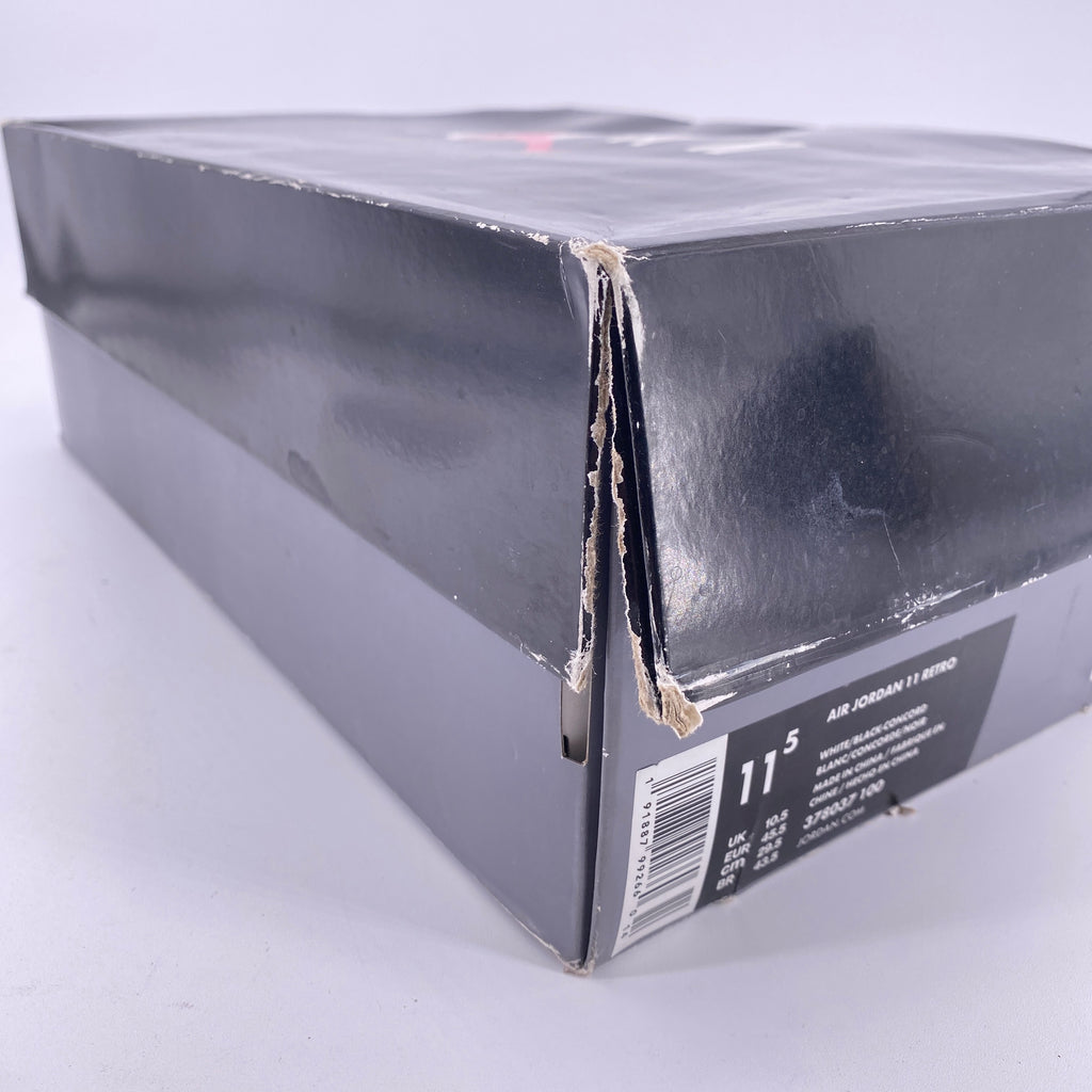 Air Jordan 11 Retro "Concord" 2018 Used Size 11.5