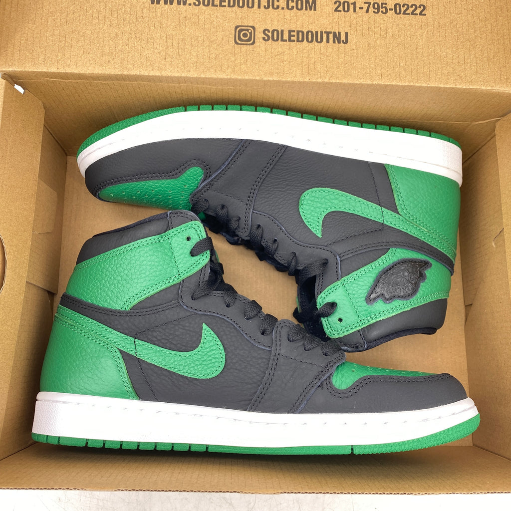 Air Jordan 1 Retro High OG "Pine Green 2.0" 2020 Used Size 8.5