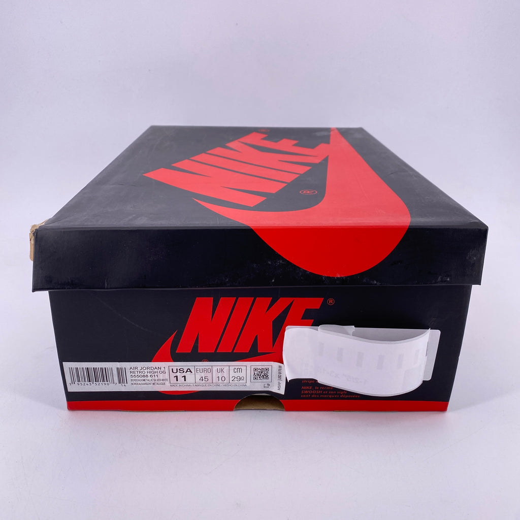 Air Jordan 1 Retro High OG "Bordeaux" 2021 New Size 11