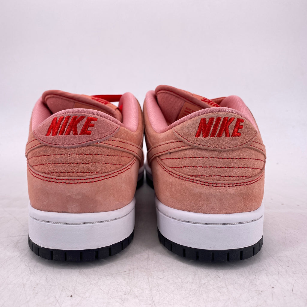 Nike SB Dunk Low "Pink Pig" 2021 Used Size 9