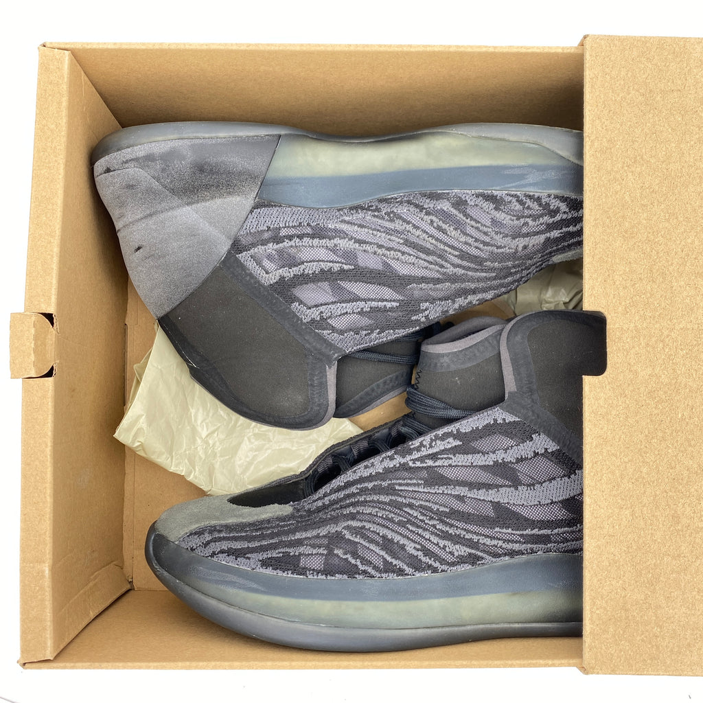 Yeezy QNTM "Onyx" 2021 Used Size 11